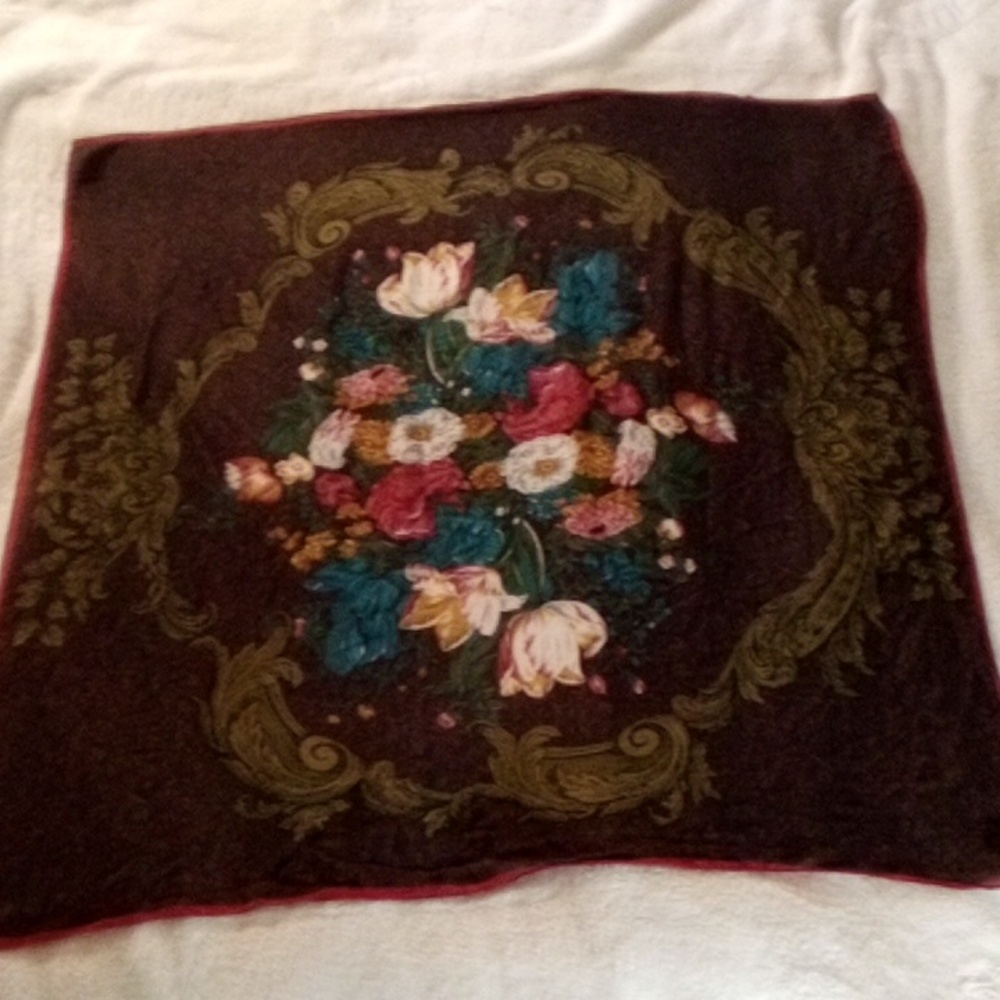 WOMENS FLOWER HEAD OR NECK SCARF